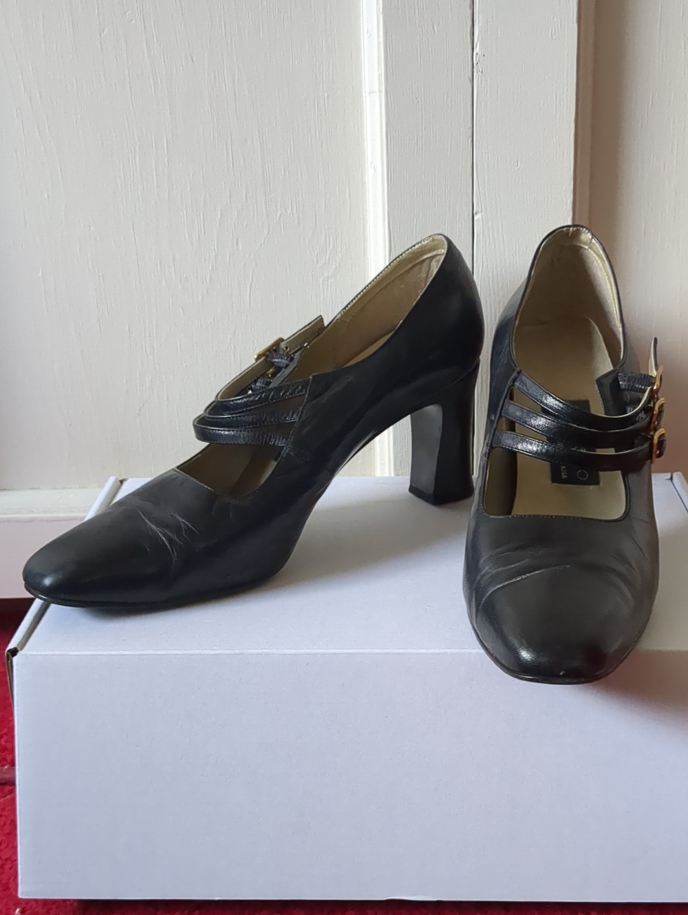 Ferra Giacomo Italian Leather Black Heels Triple Buckle